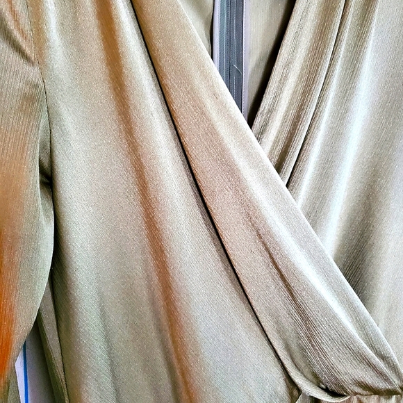 Bronx and Banco long sleeve super highleg slit maxi dress olive- large - Picture 6 of 8